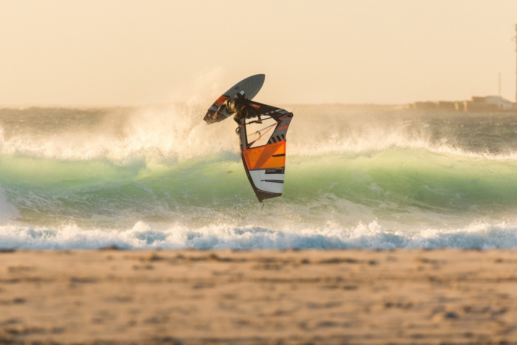 voue plachta rrd y26 windsurfing karlin control wave vlnova plachta skok akrobat